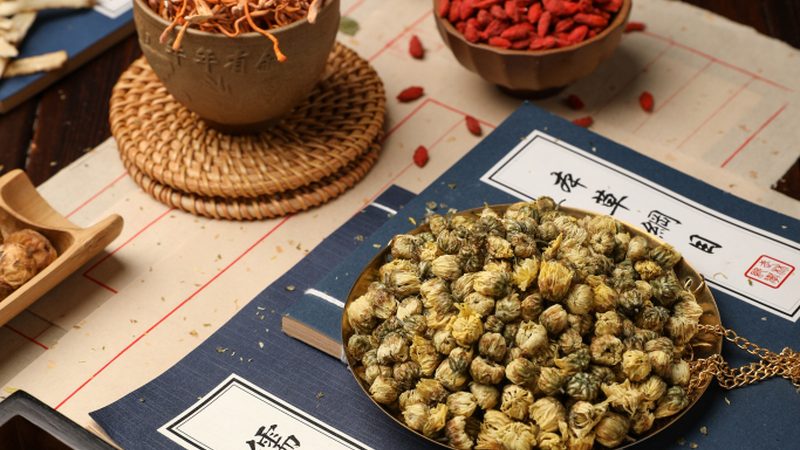 拔罐后洗澡，真的会感染吗？**