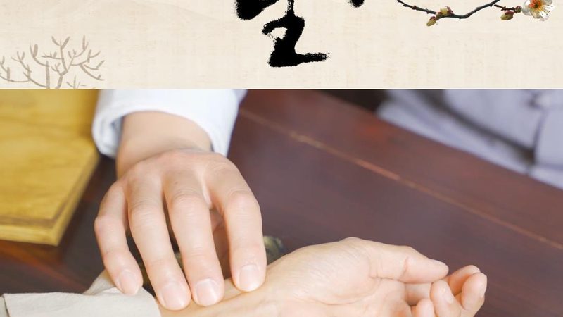 小标题：资质要求，合规是基础