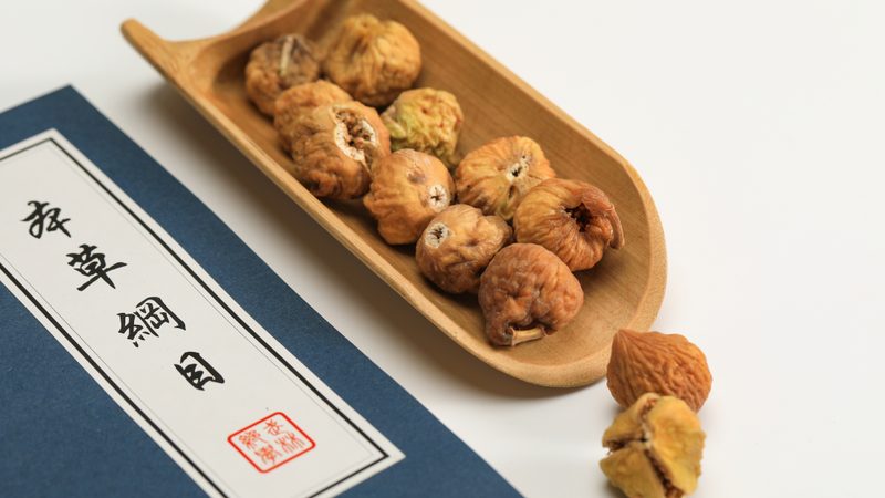 膏方材质：从源头把关，品质与价格的平衡之道**